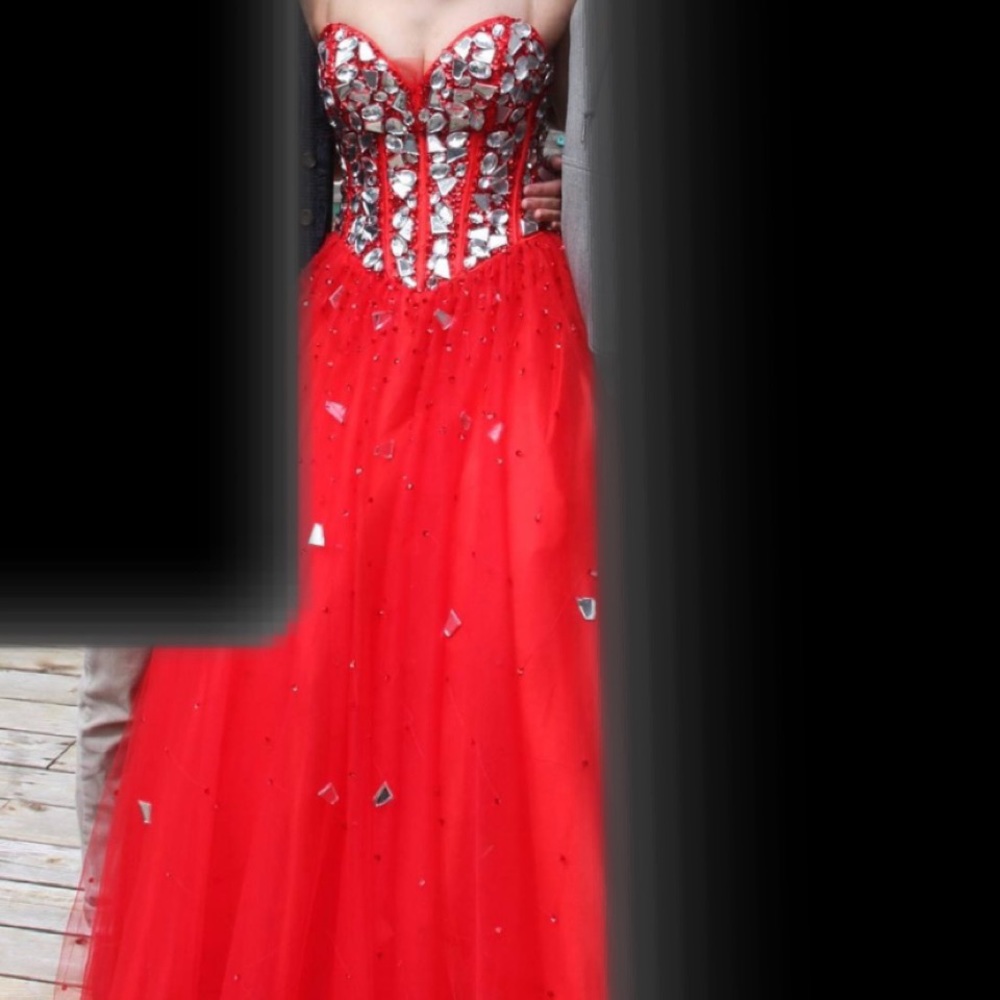 Red Prom Dress - Picture 2 of 5